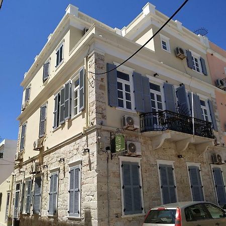 Fiera Guesthouse Ermupoli Zewnętrze zdjęcie
