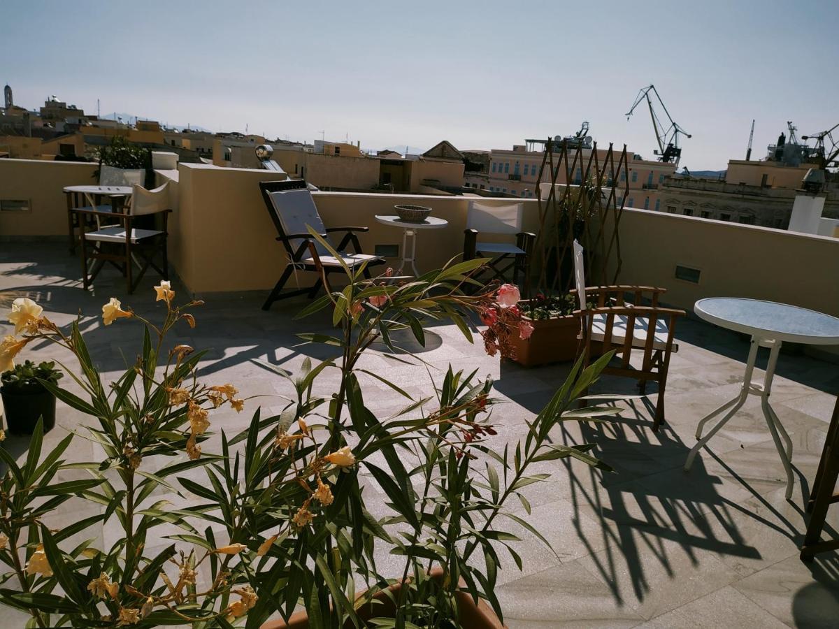 Fiera Guesthouse Ermupoli Zewnętrze zdjęcie