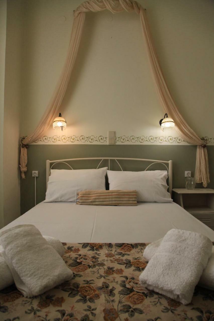Fiera Guesthouse Ermupoli Zewnętrze zdjęcie