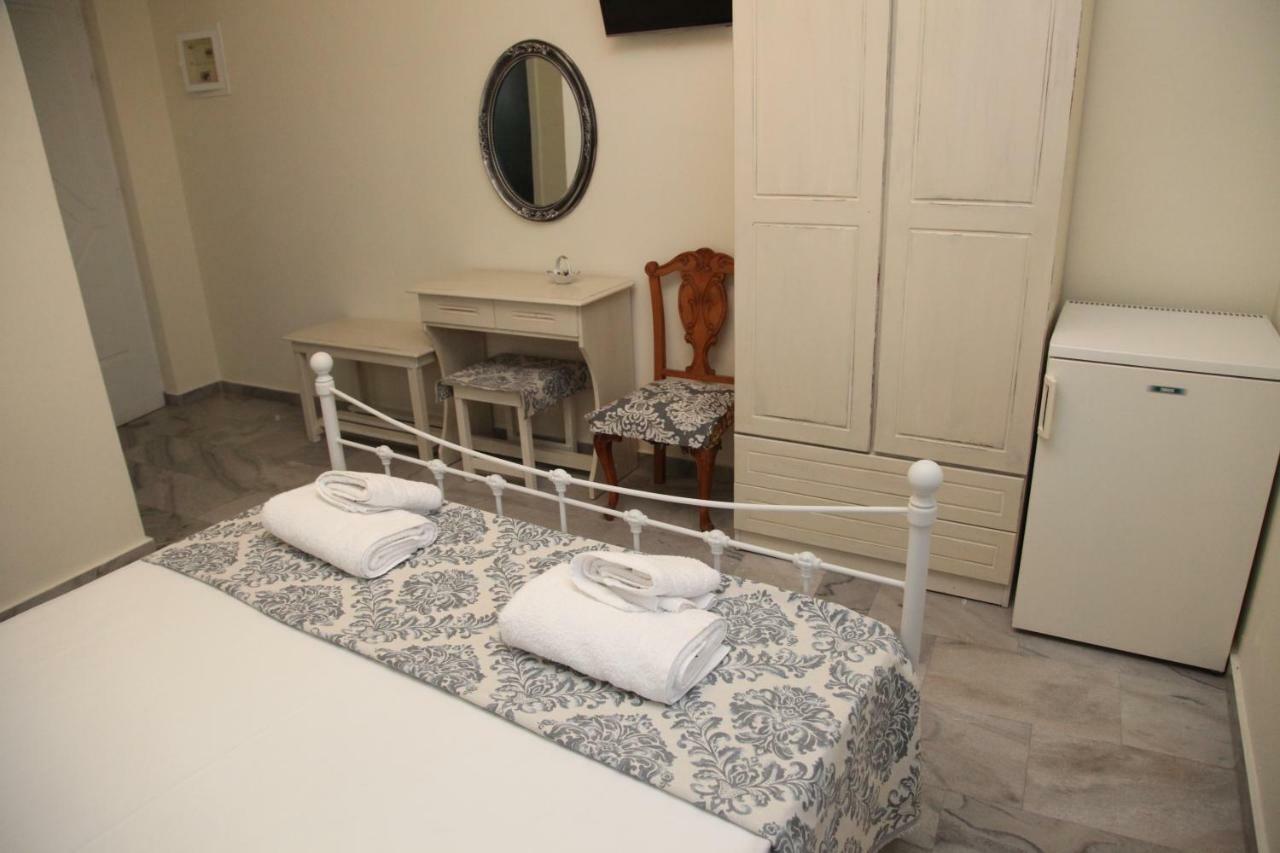 Fiera Guesthouse Ermupoli Zewnętrze zdjęcie