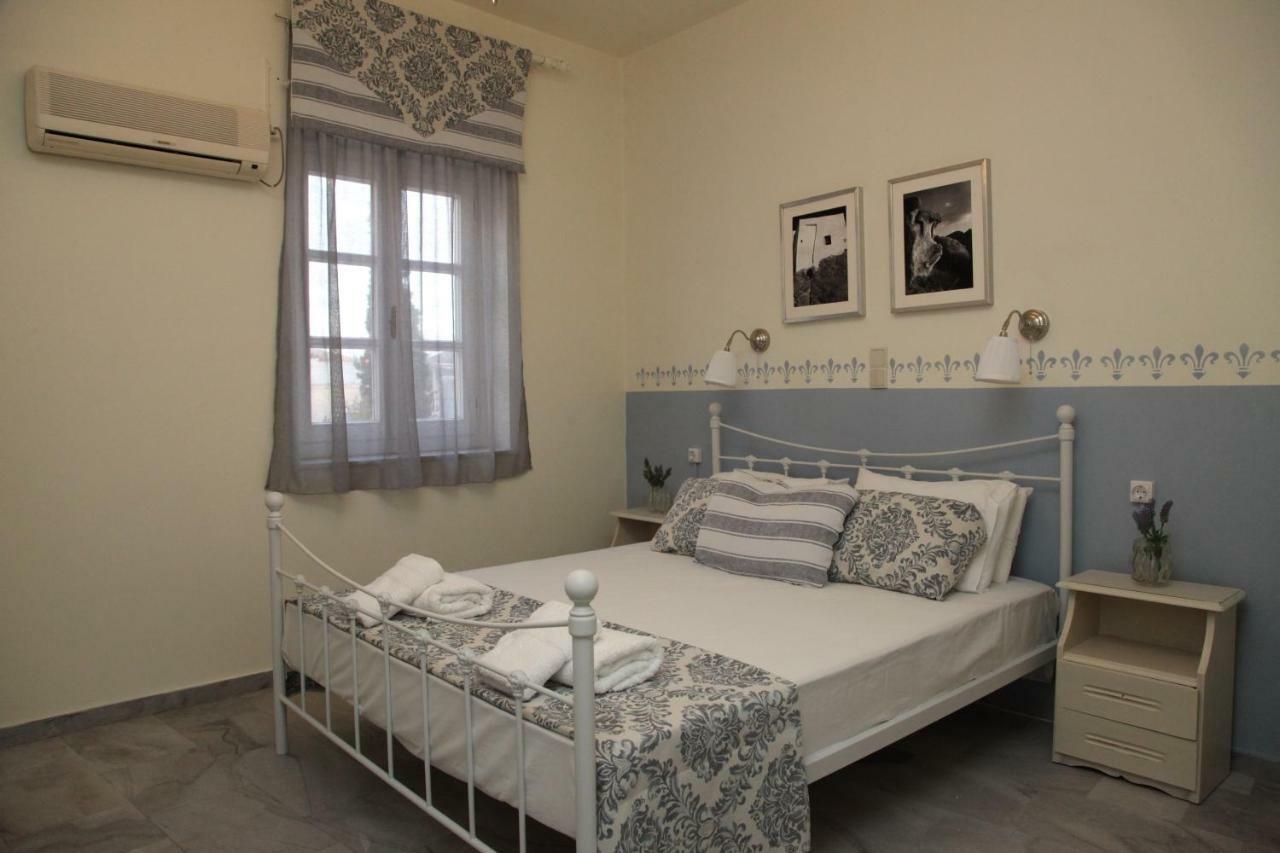 Fiera Guesthouse Ermupoli Zewnętrze zdjęcie