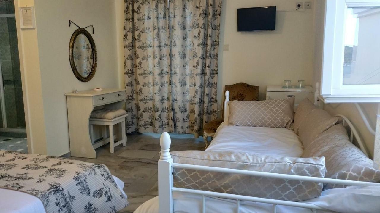 Fiera Guesthouse Ermupoli Zewnętrze zdjęcie