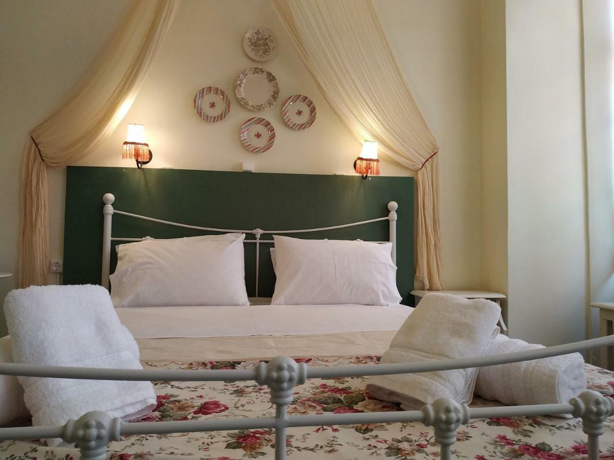 Fiera Guesthouse Ermupoli Zewnętrze zdjęcie
