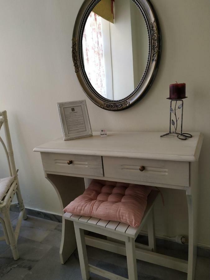 Fiera Guesthouse Ermupoli Zewnętrze zdjęcie